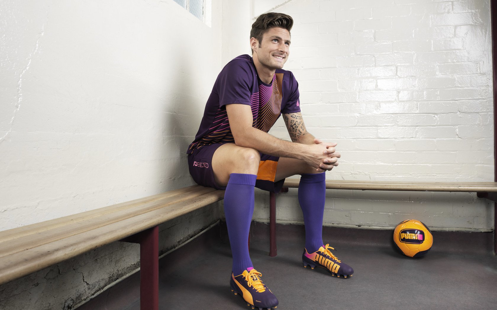 沙漠奇观:中东赛道的独特魅力,中东沙漠怎么形成的